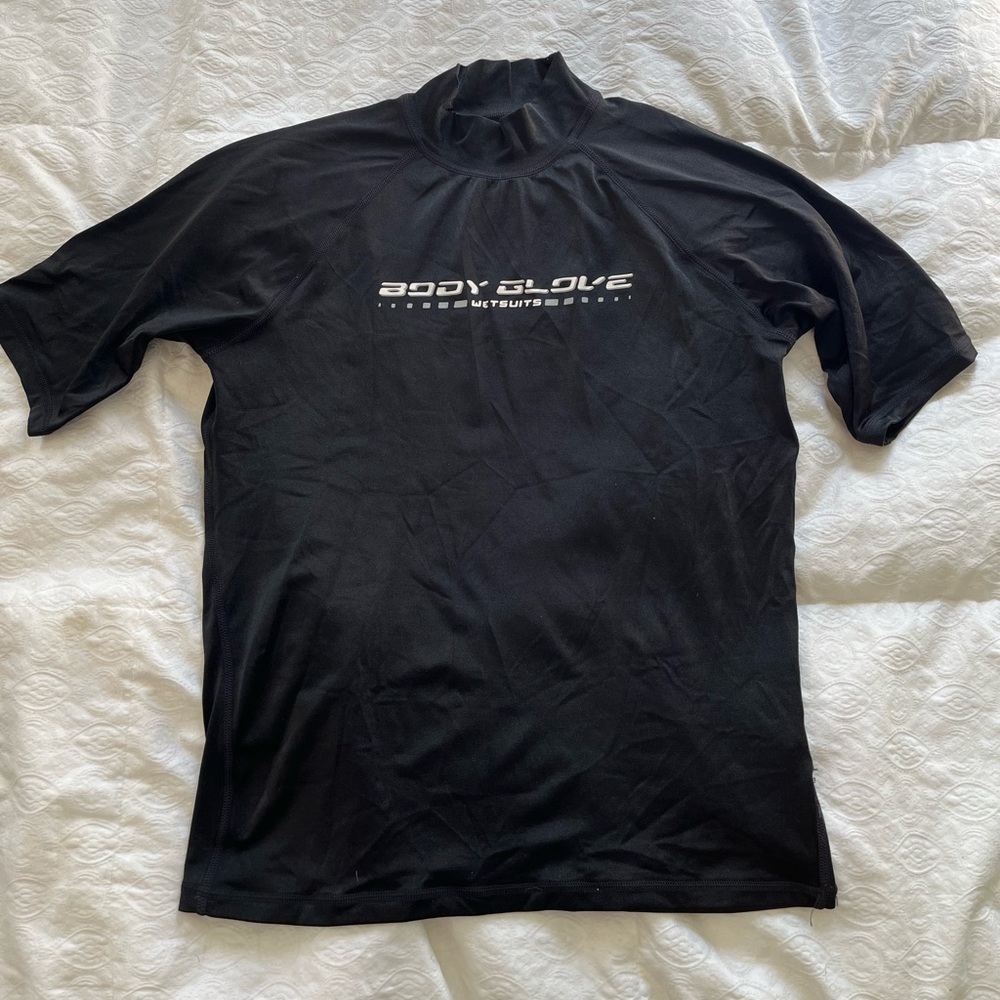 Body Glove we suits Black Rash Guard size XL